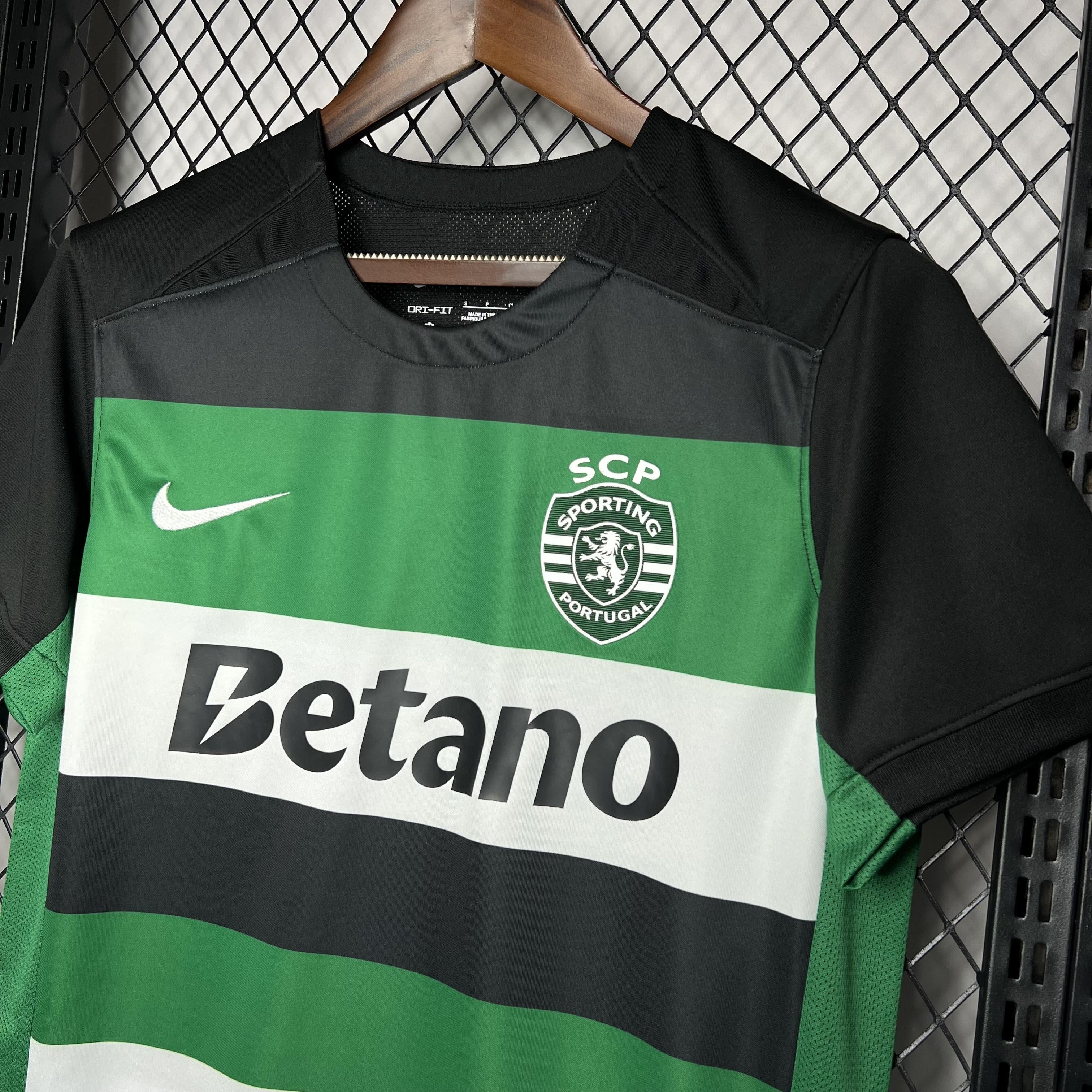 Sporting CP 2024/25 Home Jersey